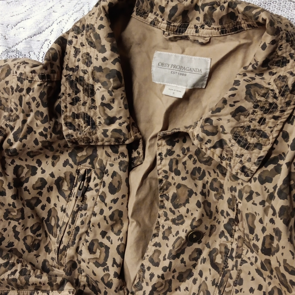 Obey propaganda jacket small